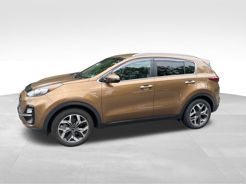 2021 Kia Sportage EX photo 2
