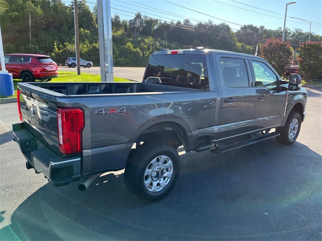 2024 Ford F-250 photo 3