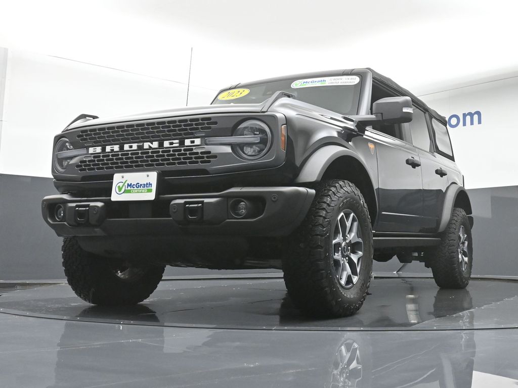 2023 Ford Bronco Badlands photo 4