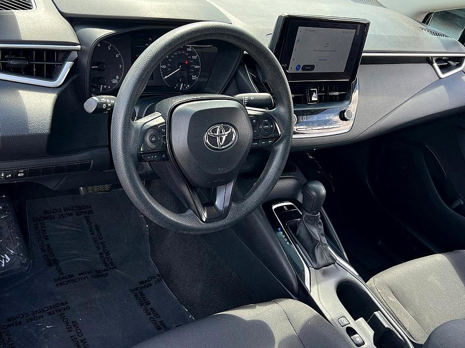 2024 Toyota Corolla LE photo 6