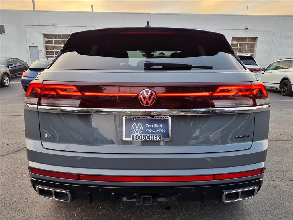 2024 Volkswagen Atlas Cross Sport SEL Premium R-Line photo 2