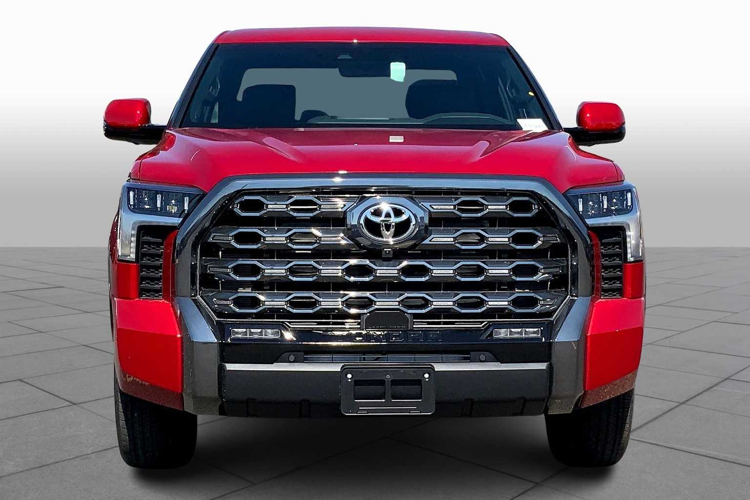 2026 Toyota Tundra Platinum CrewMax photo 3