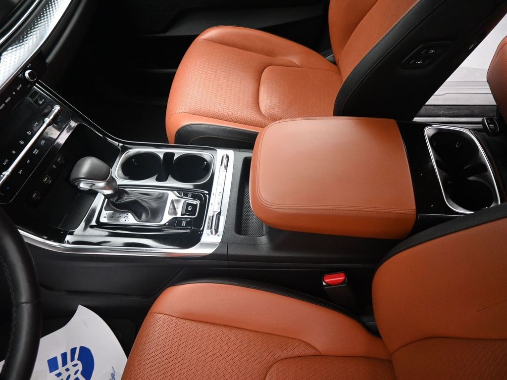 2024 Kia Carnival SX Prestige photo 20