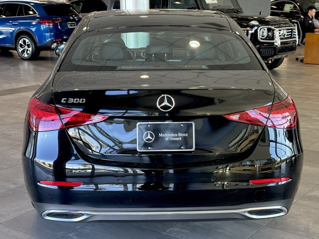2025 Mercedes Benz C 300 photo 4