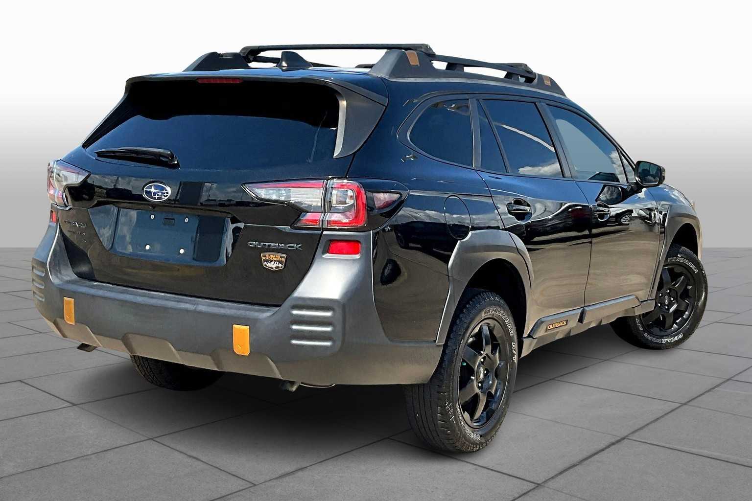 2022 Subaru Outback Wilderness photo 12