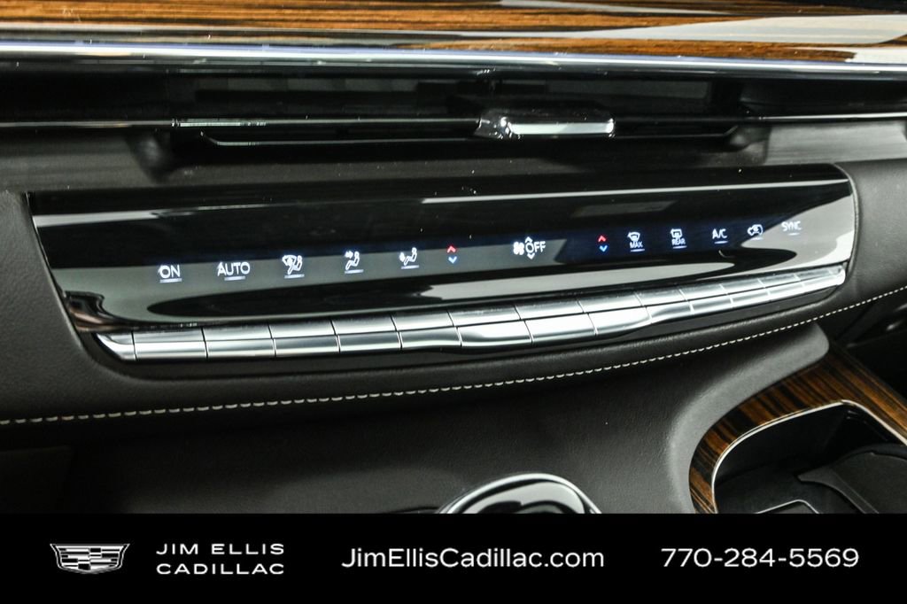2022 Cadillac Escalade Premium Luxury photo 12