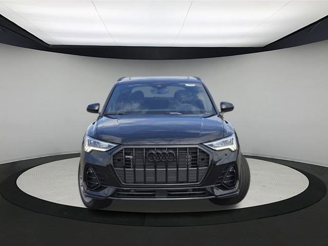 2025 Audi Q3 S line Premium photo 2