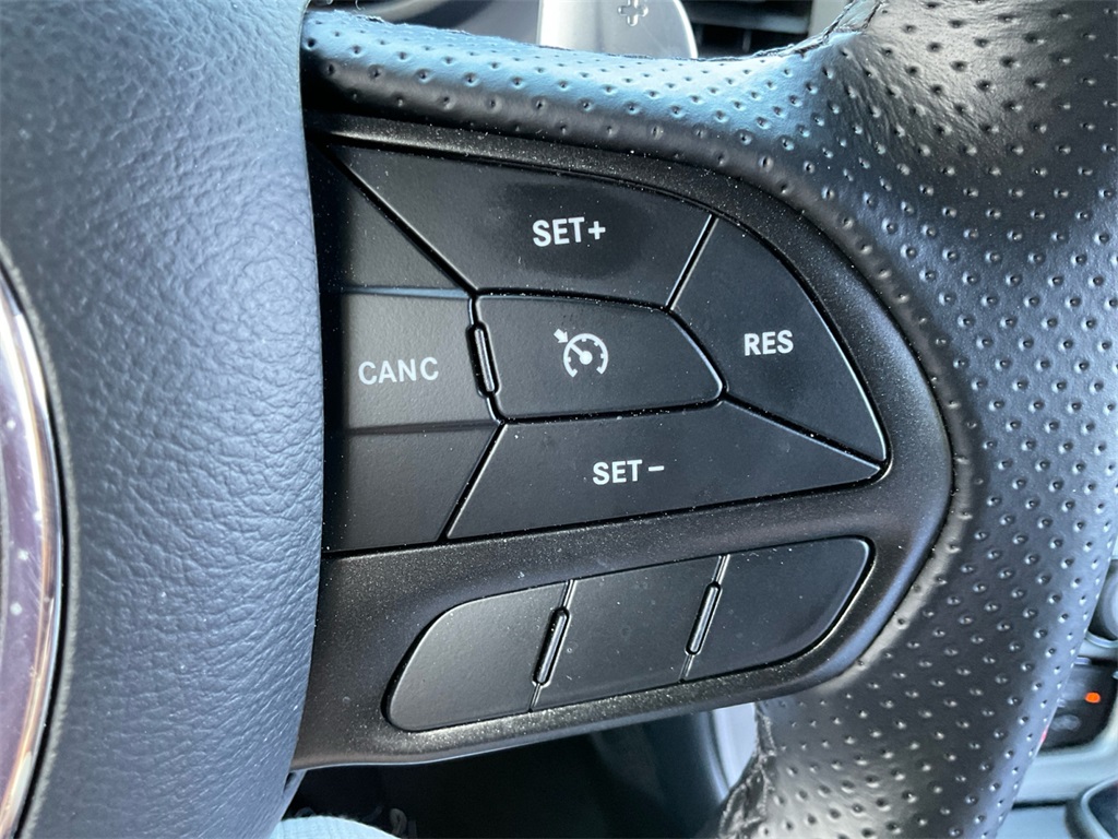 2023 Dodge Challenger R/T photo 26