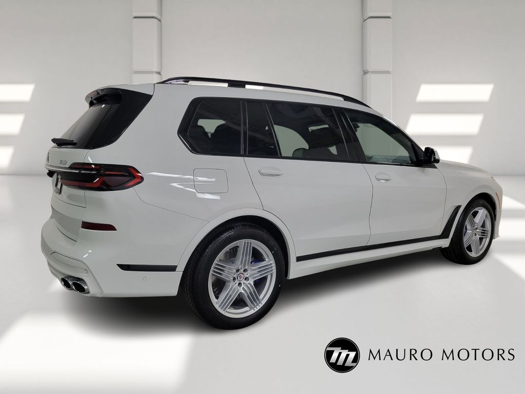2025 Bmw X7 ALPINA XB7 photo 3