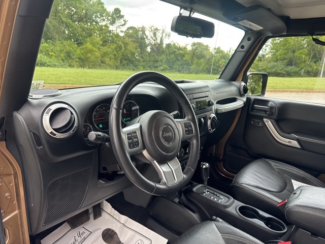 2015 Jeep Wrangler Freedom photo 14