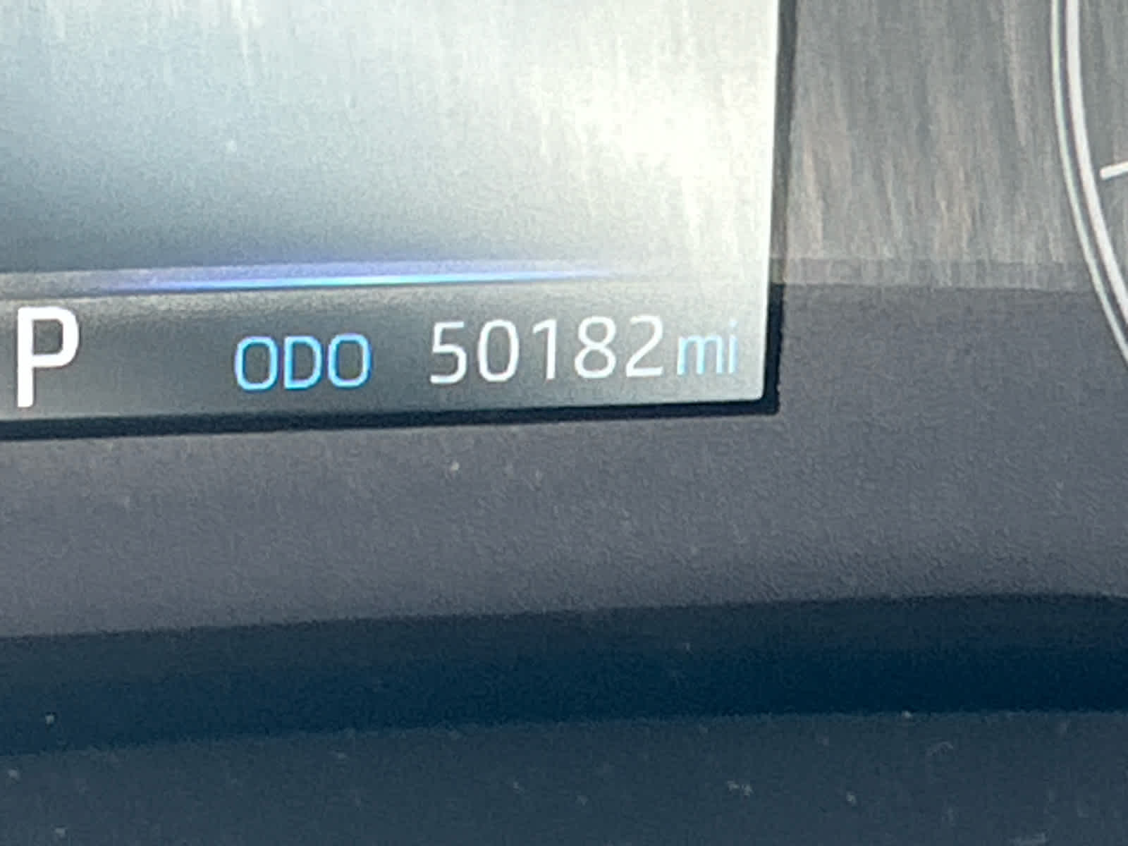 2023 Toyota Corolla LE photo 12