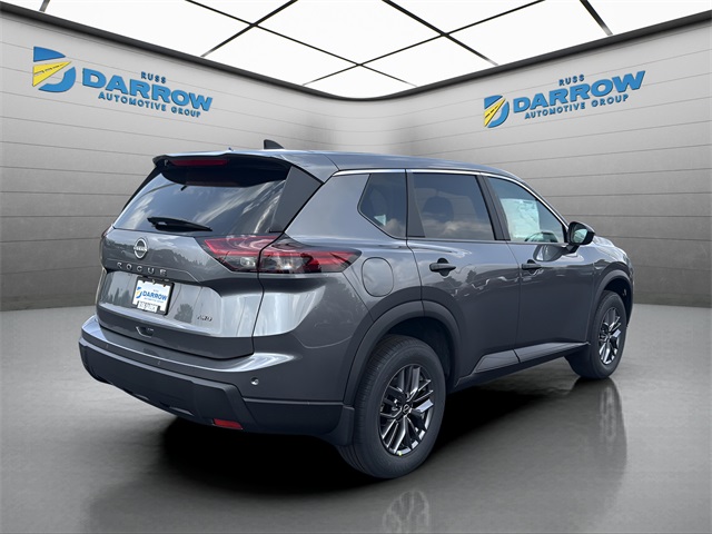 2026 Nissan Rogue S photo 2