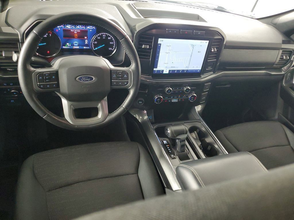 2021 Ford F-150 XLT photo 13