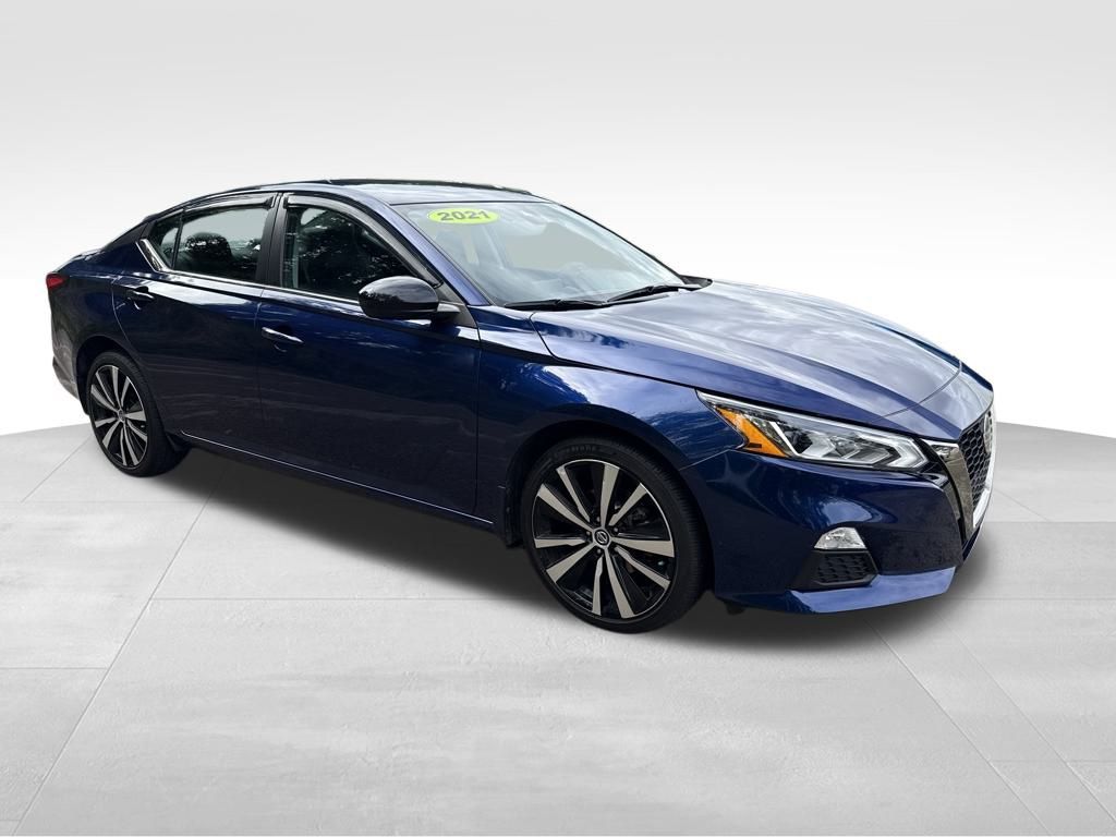 2021 Nissan Altima 2.5 SR photo 8