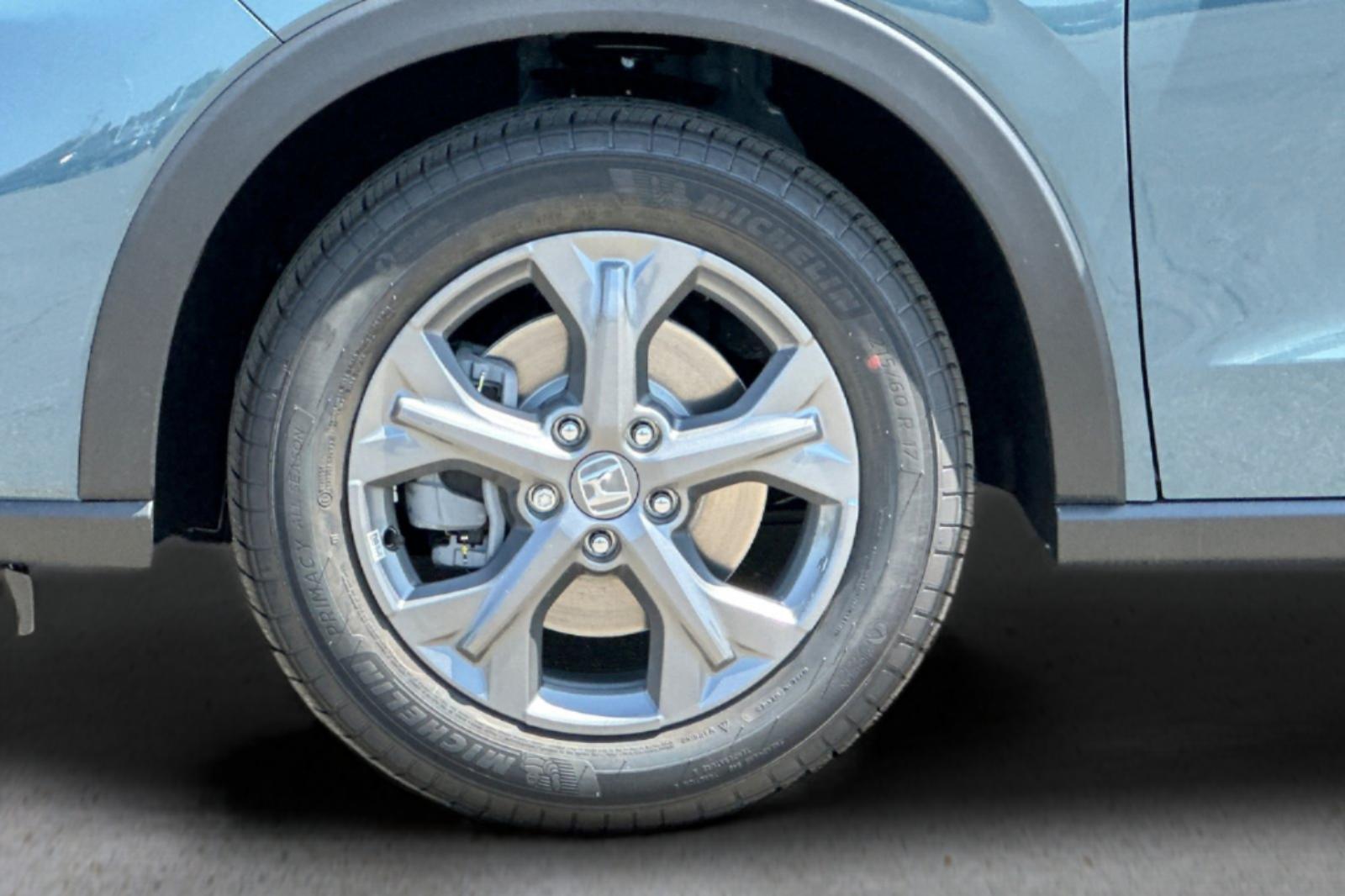 2026 Honda HR-V LX photo 28