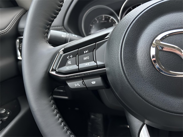 2025 Mazda CX-5 2.5 Select photo 13