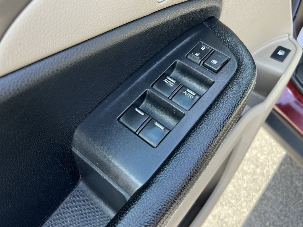 2018 Honda Ridgeline RTL photo 8
