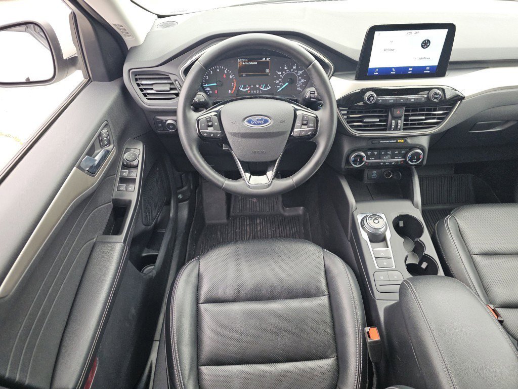 2022 Ford Escape SEL photo 4