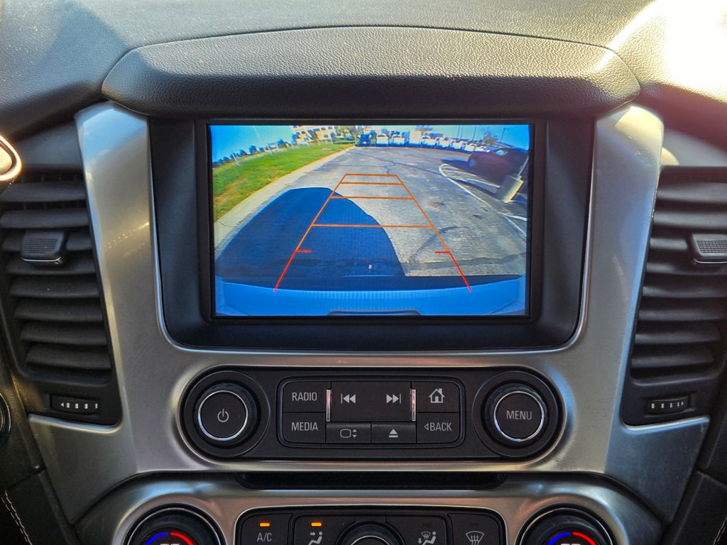 2017 Chevrolet Tahoe LT photo 18