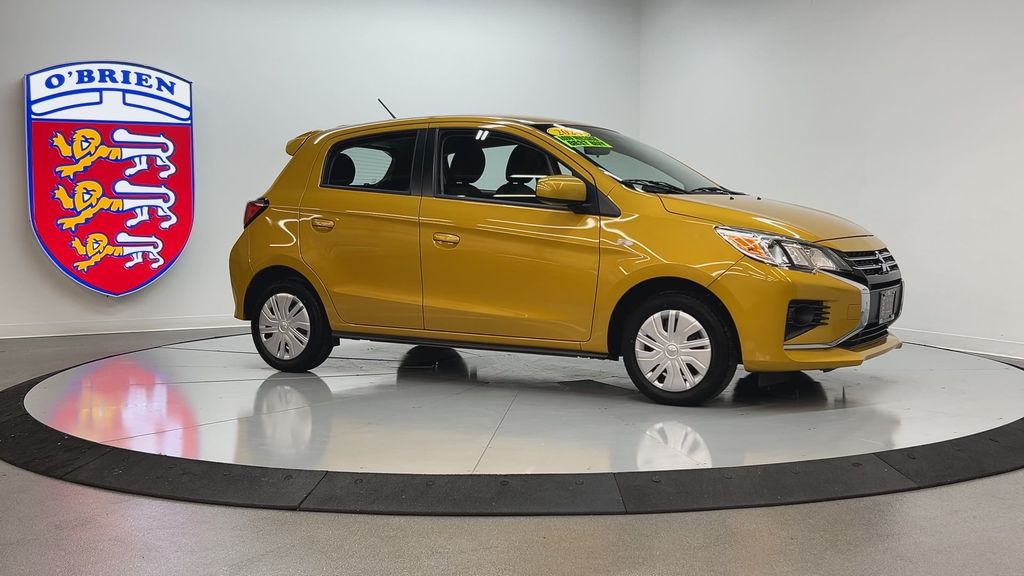 2024 Mitsubishi Mirage ES photo 3