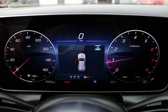 2025 Mercedes Benz GLC 300 4MATIC photo 23