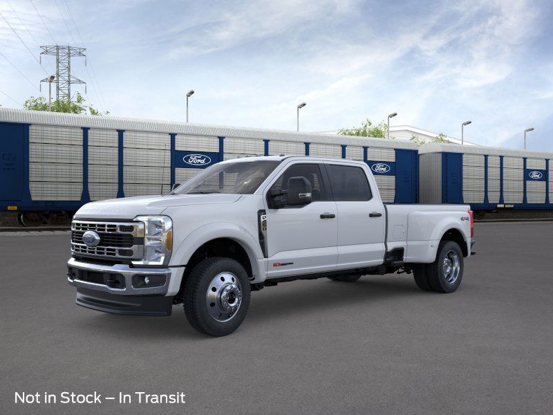 2026 Ford F-450 Super Duty's photo