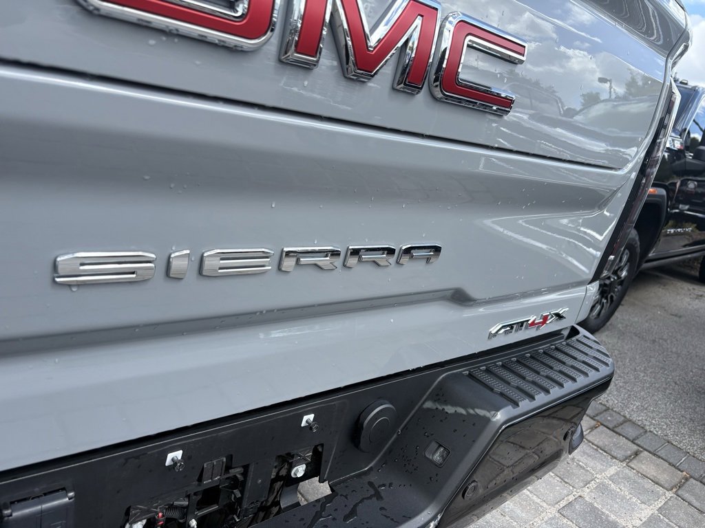 2024 Gmc Sierra 2500 HD AT4X photo 8