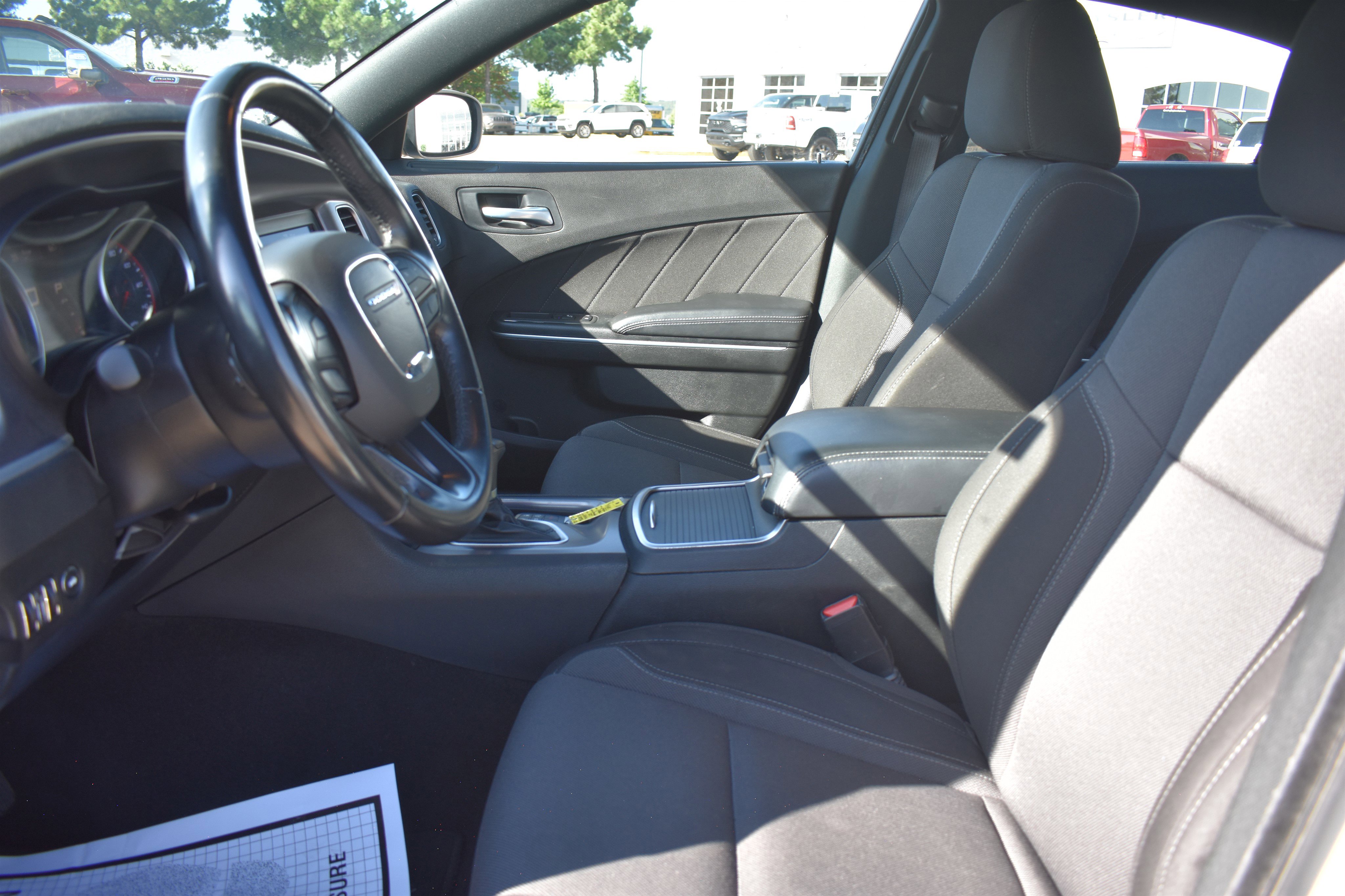 2022 Dodge Charger SXT photo 7