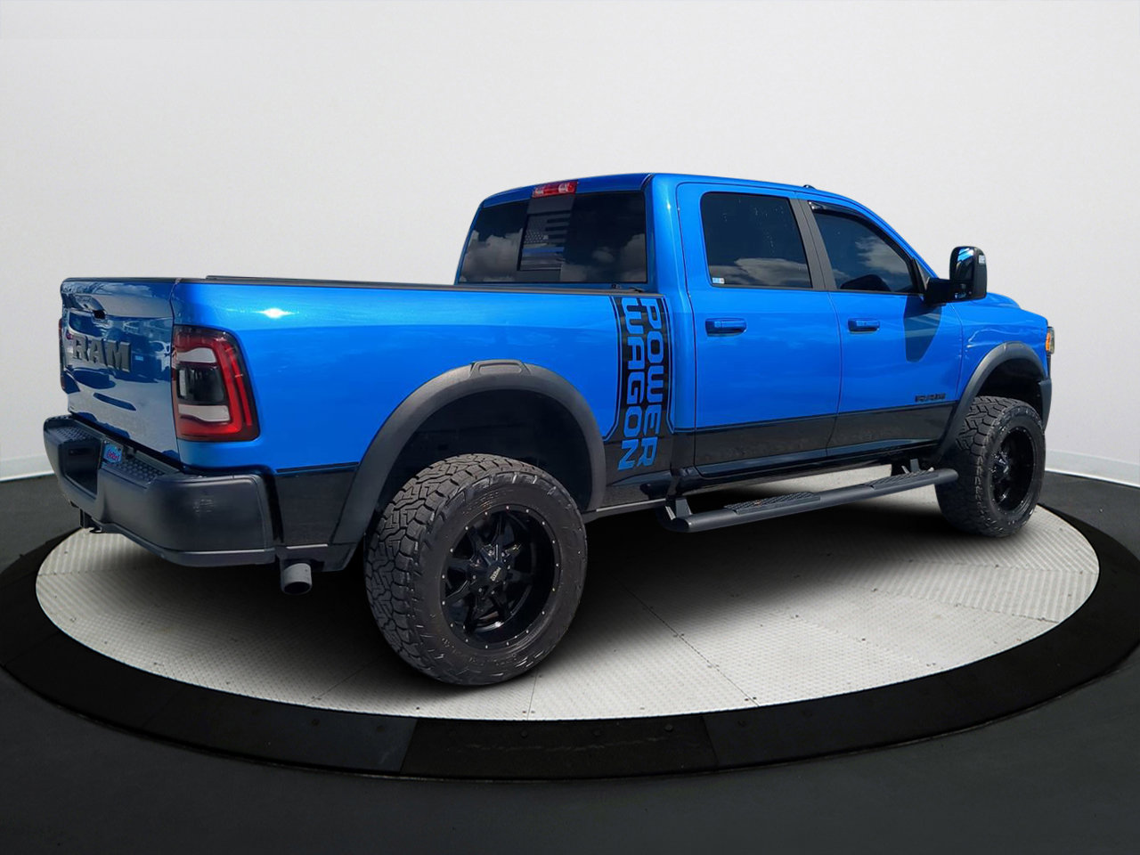 2023 Ram 2500 Power Wagon photo 4