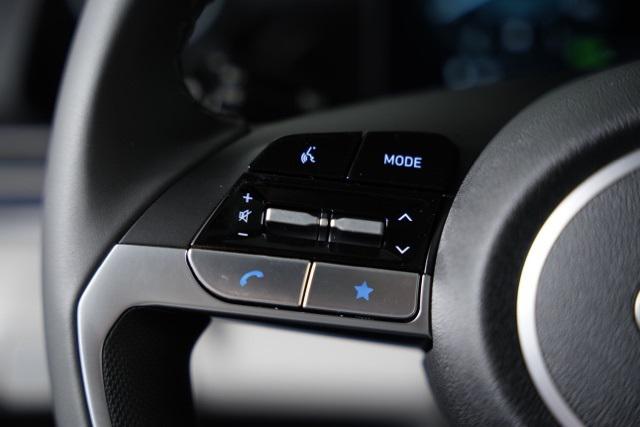 2025 Hyundai Elantra Hybrid Limited photo 4