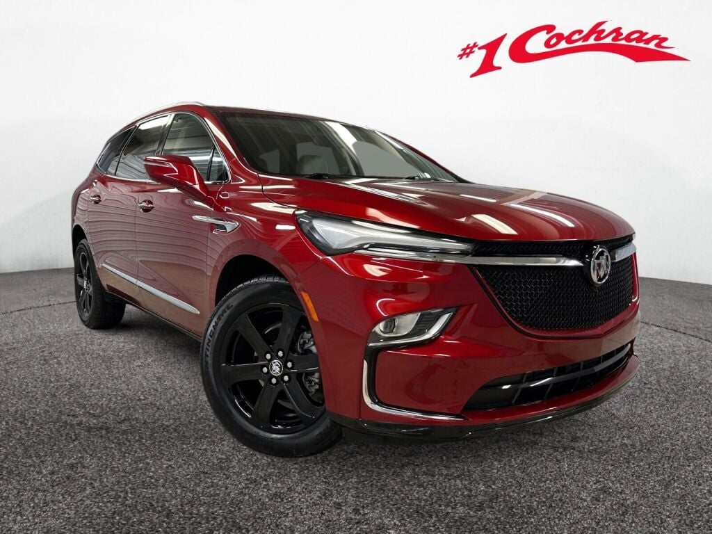 2023 Buick Enclave Essence's photo