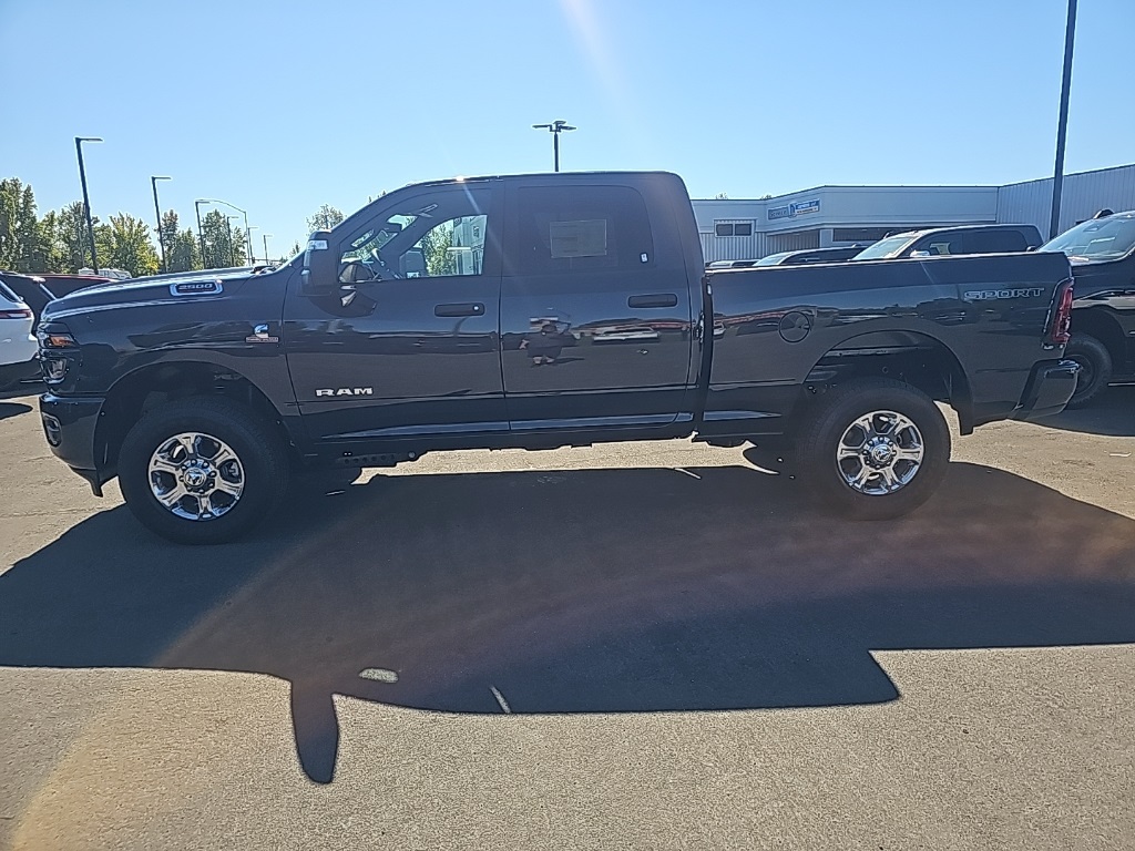 2025 Ram 2500 Big Horn photo 2