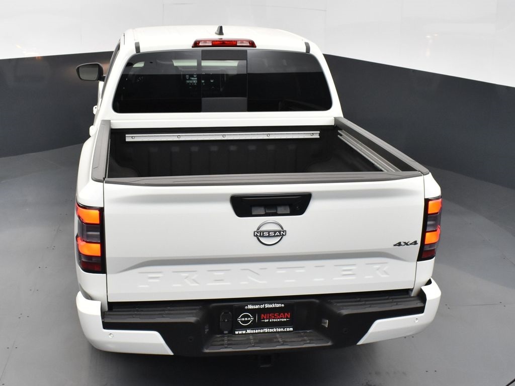 2025 Nissan Frontier SV photo 42