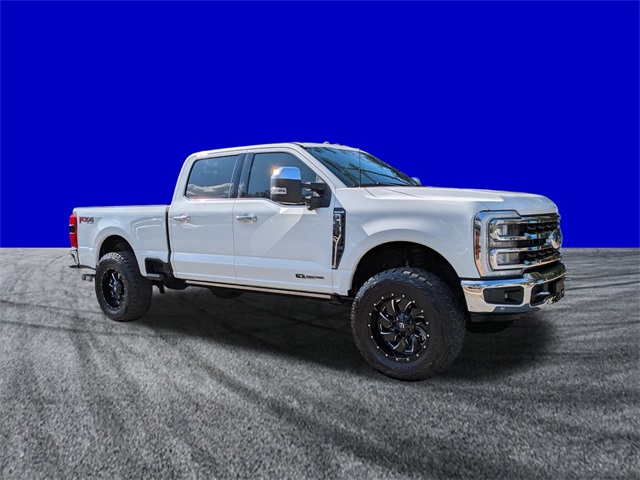 2024 Ford F-350 photo 2