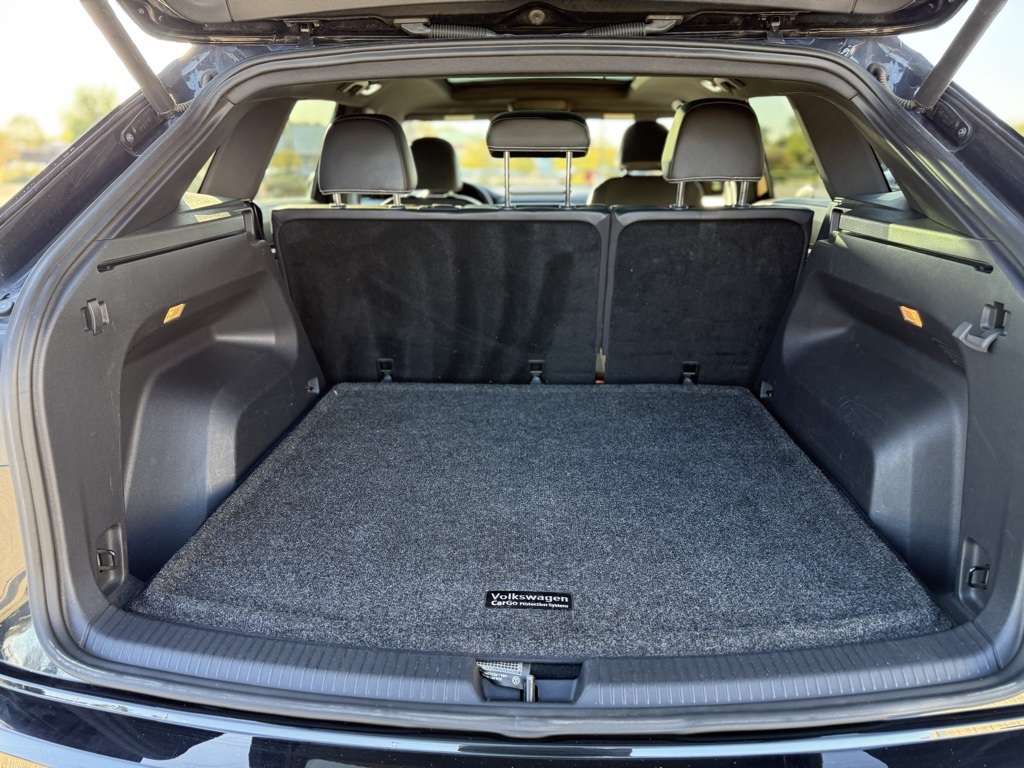 2021 Volkswagen Atlas Cross Sport V6 SE Technology R-Line photo 26