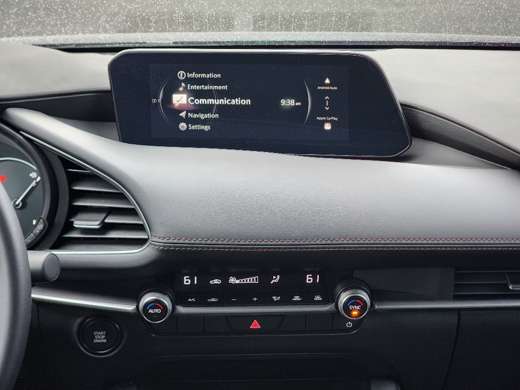 2025 Mazda Mazda3 2.5 Select Sport photo 3