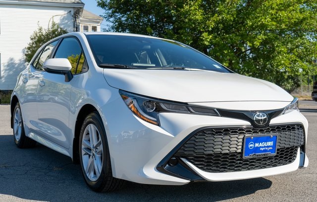 2022 Toyota Corolla SE photo 3