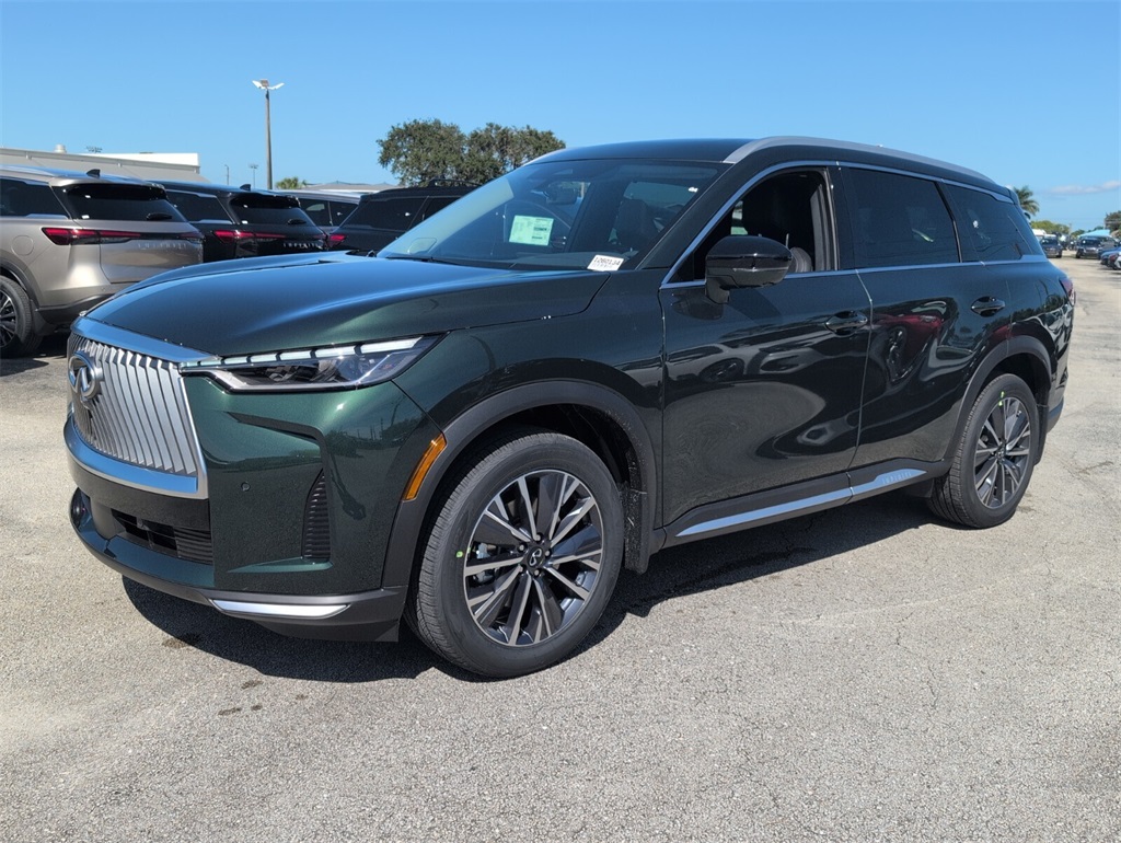 2026 Infiniti QX60 Luxe photo 3