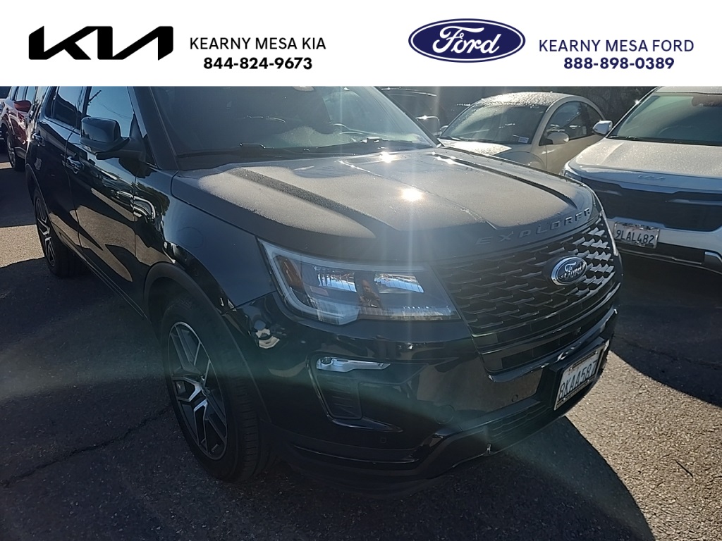 2019 Ford Explorer Sport's photo