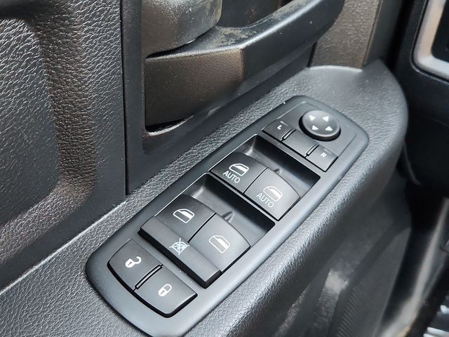 2016 Ram 1500 Tradesman photo 27
