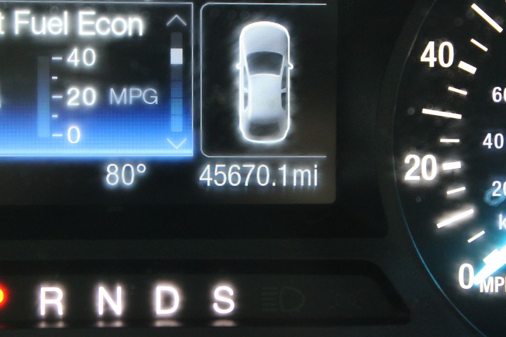 2020 Ford Edge SE photo 13