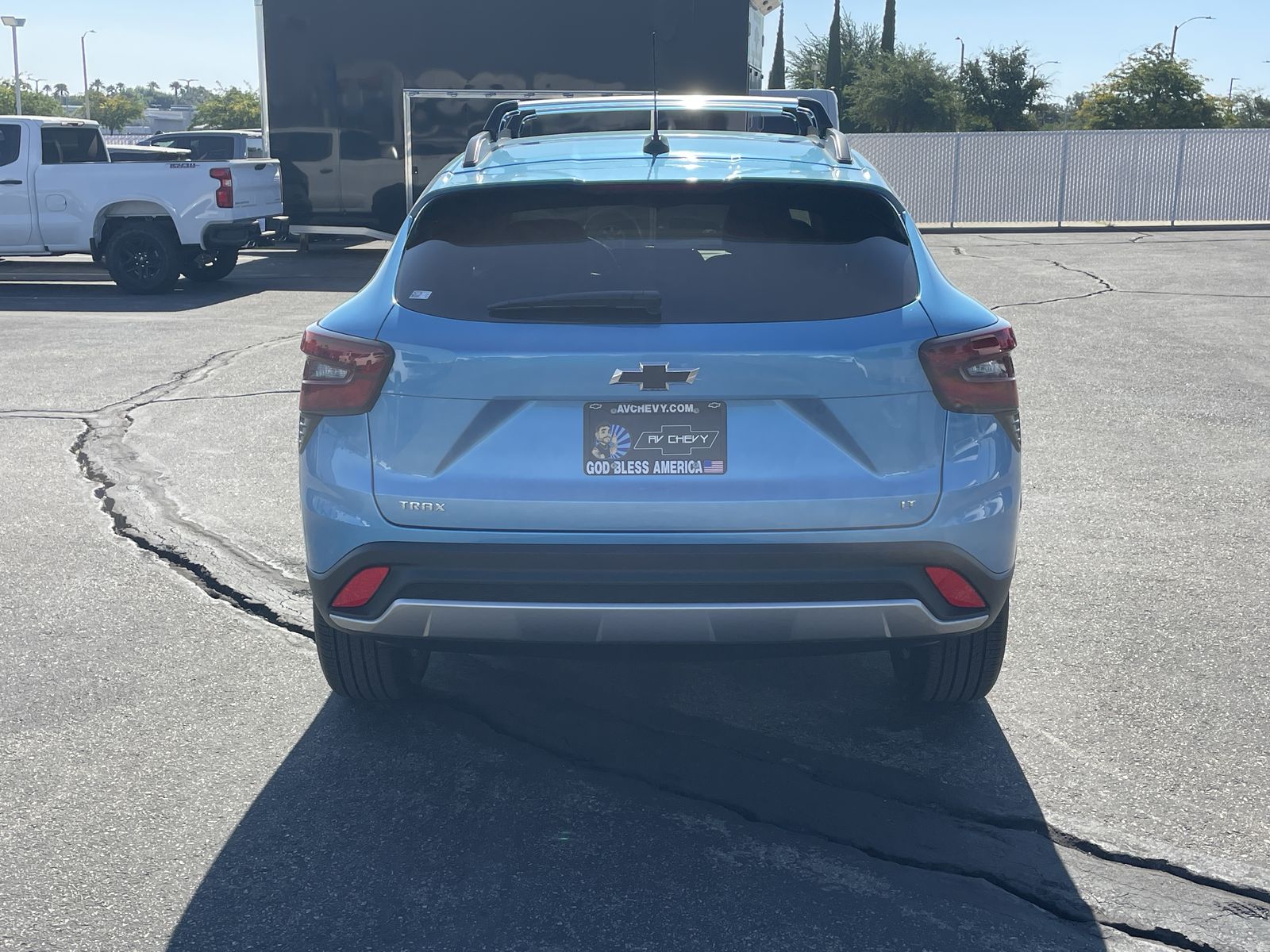 2025 Chevrolet Trax LT photo 4
