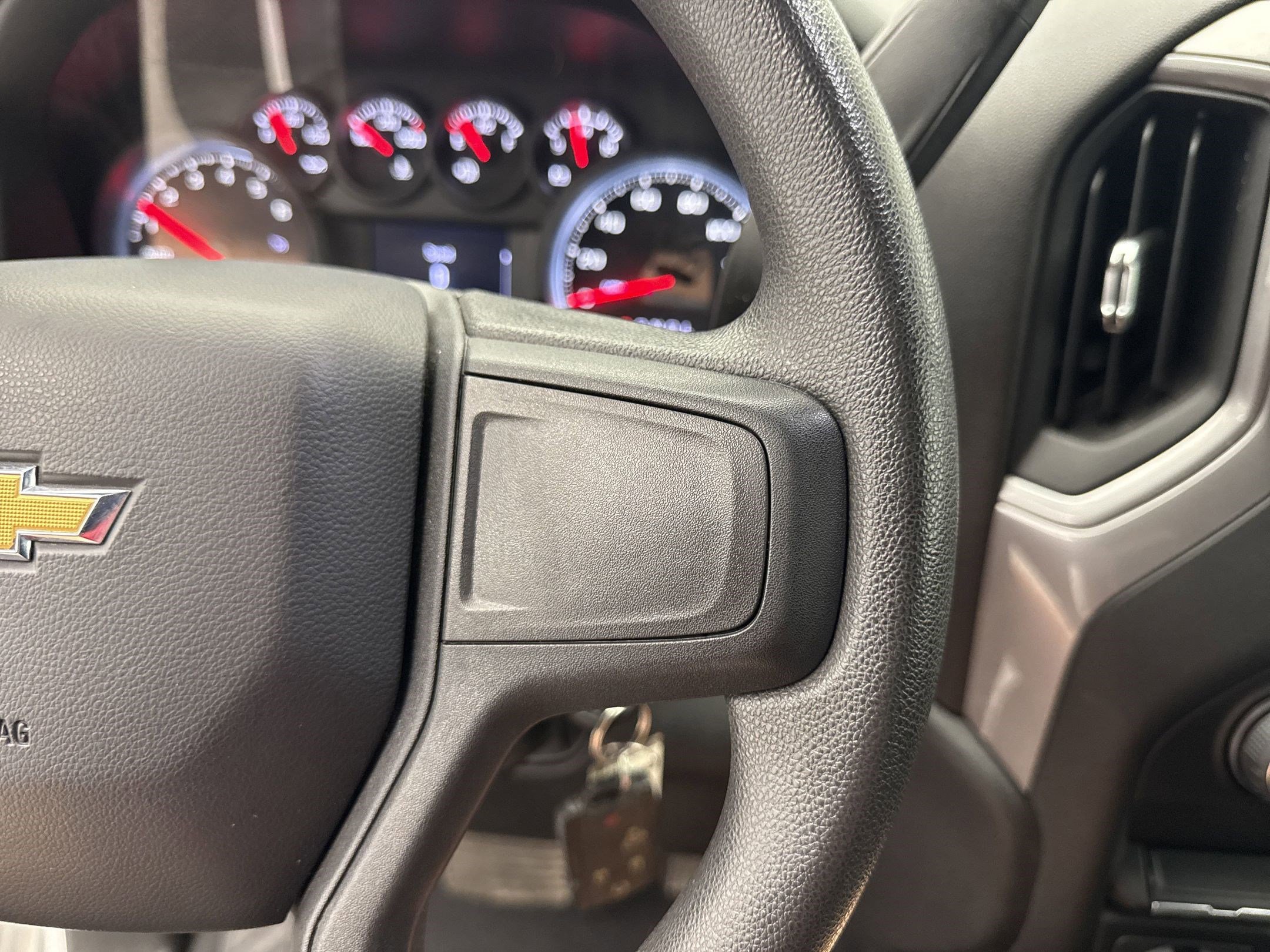 2022 Chevrolet Silverado 1500 Custom photo 34