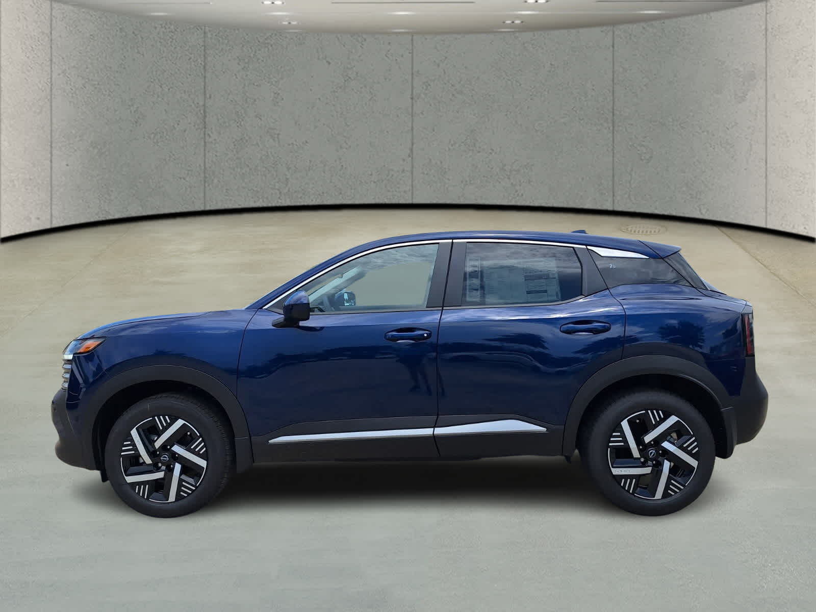 2025 Nissan Kicks SV photo 8