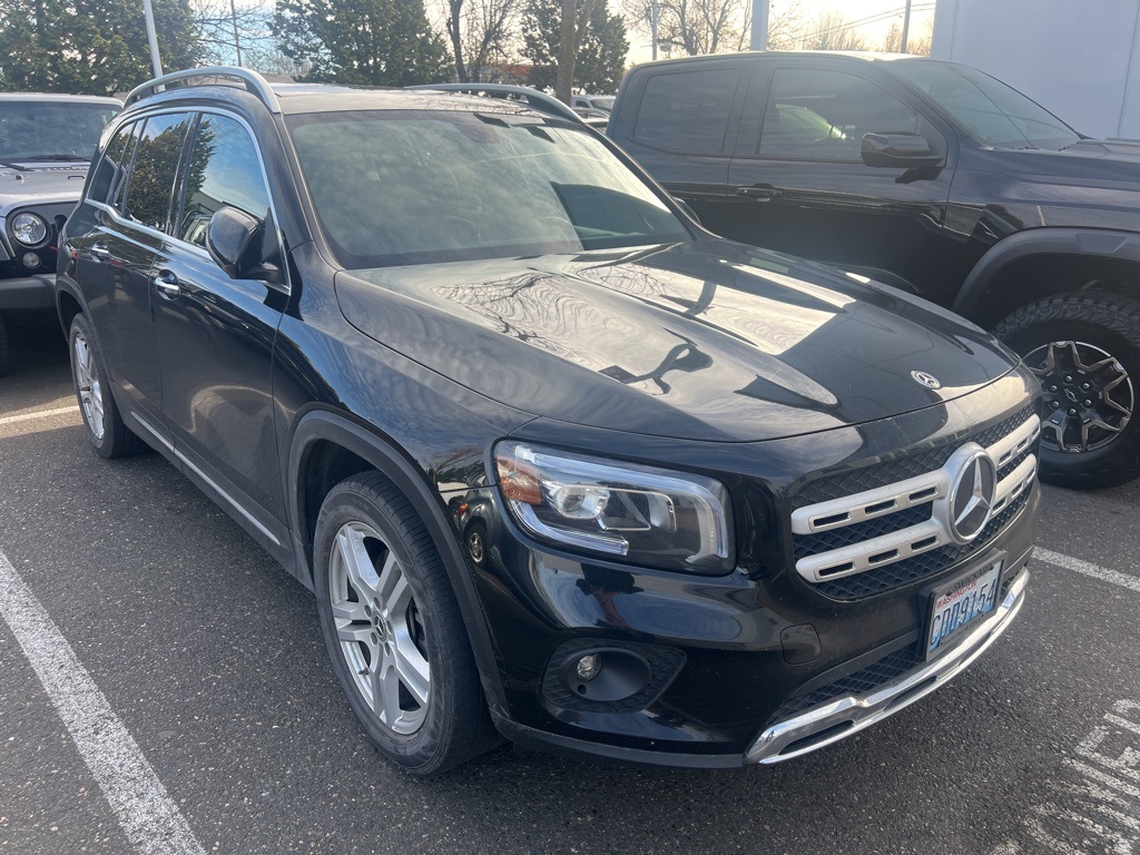 2020 Mercedes-Benz GLB Base's photo