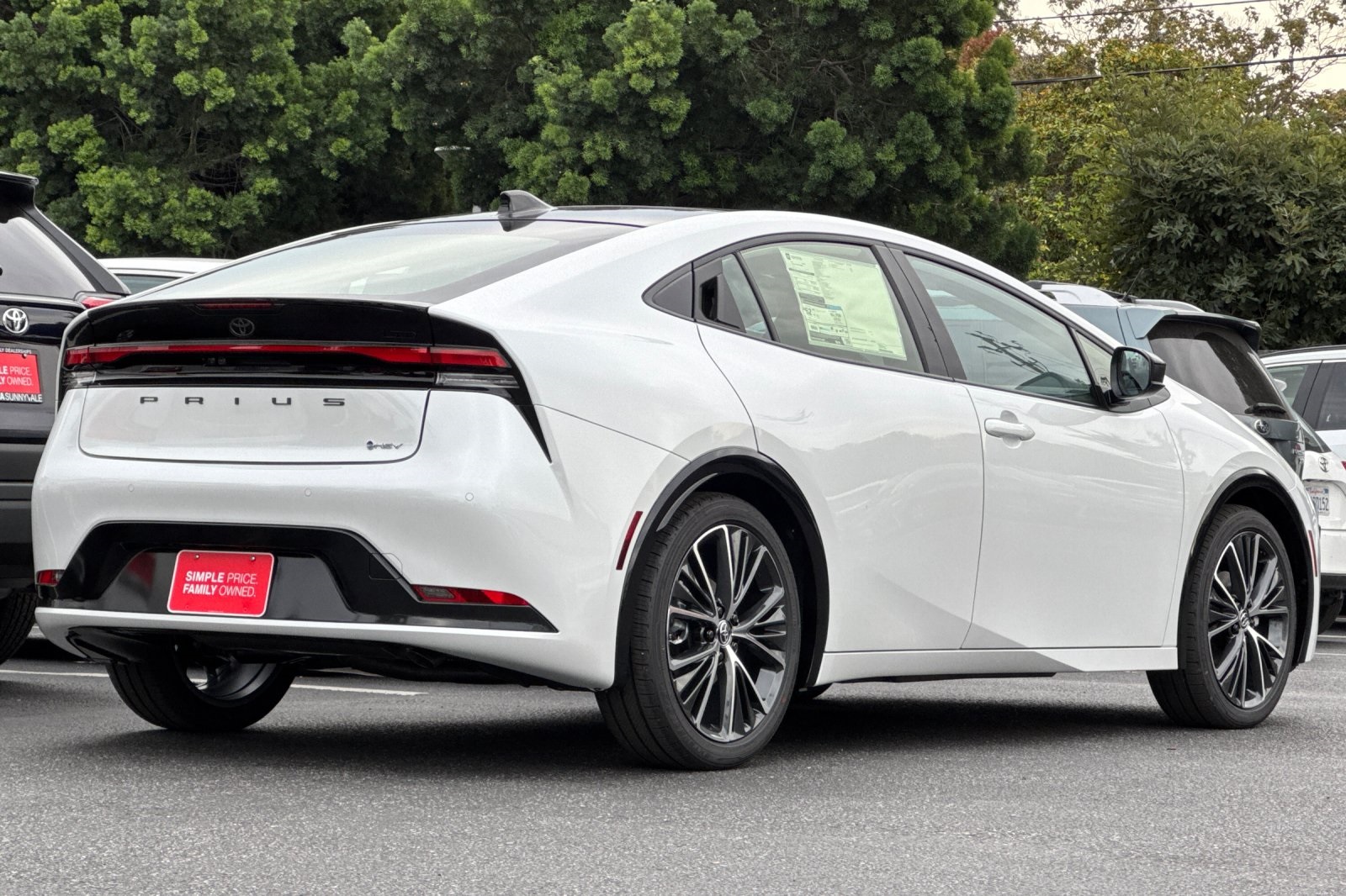 2026 Toyota Prius Limited photo 3