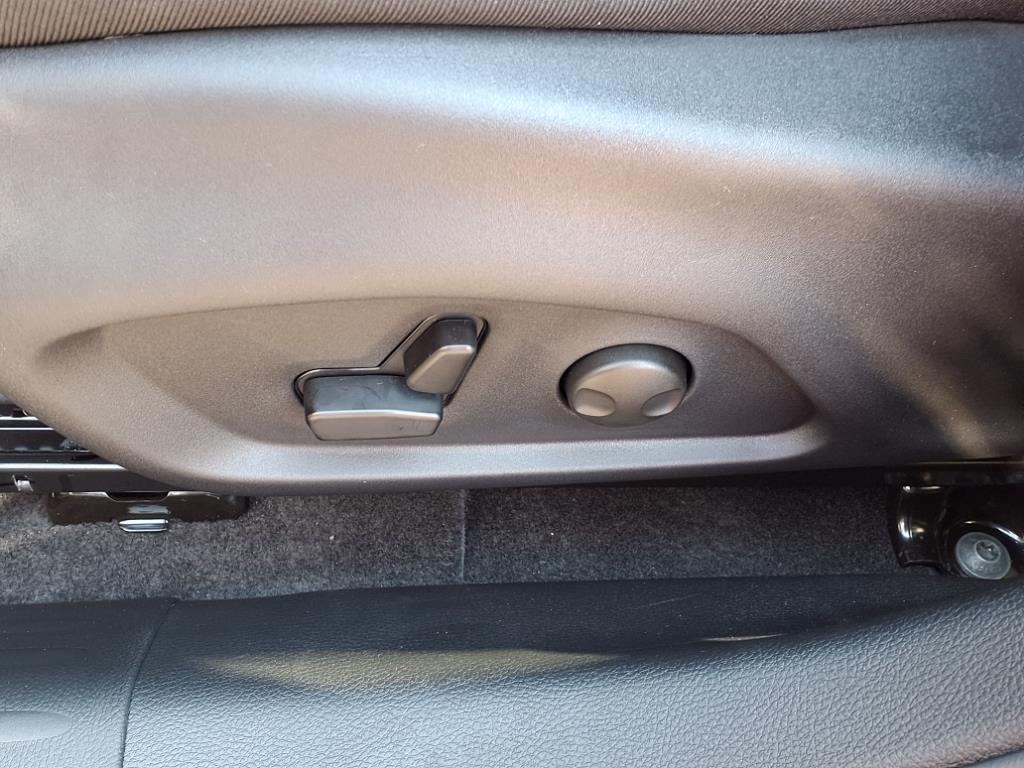 2025 Jeep Compass Limited photo 4