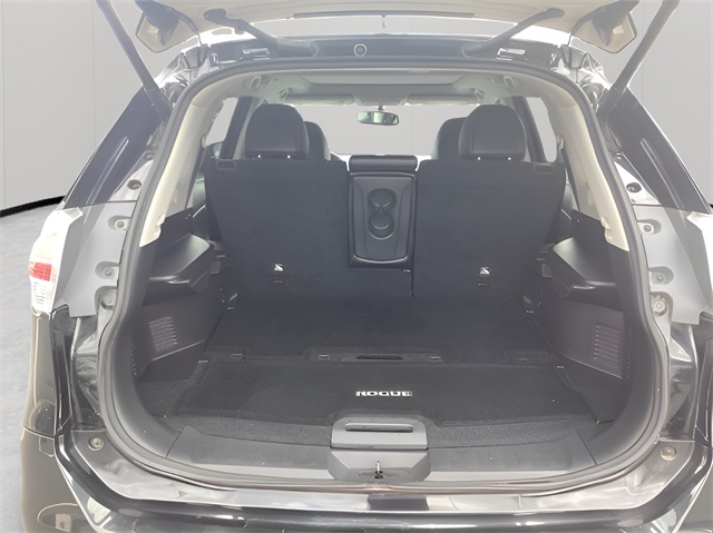 2016 Nissan Rogue SL photo 23