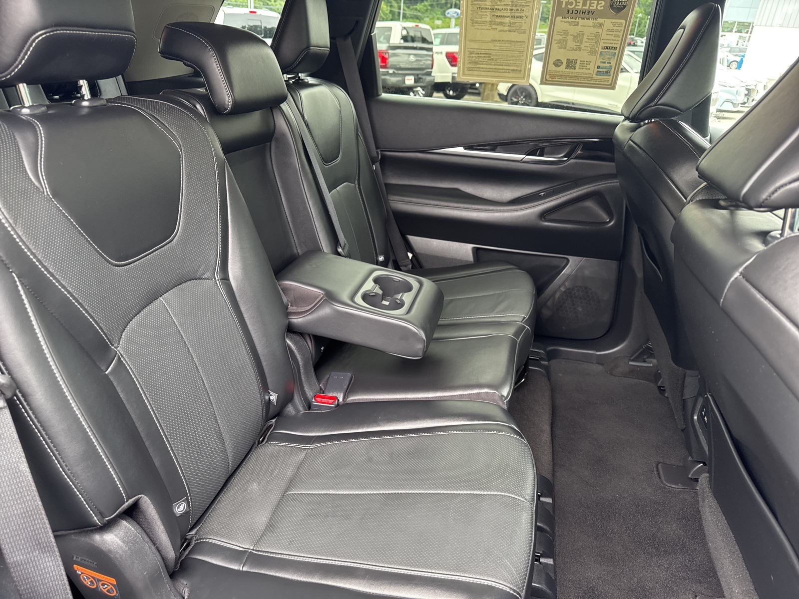 2022 Infiniti QX60 Pure photo 17