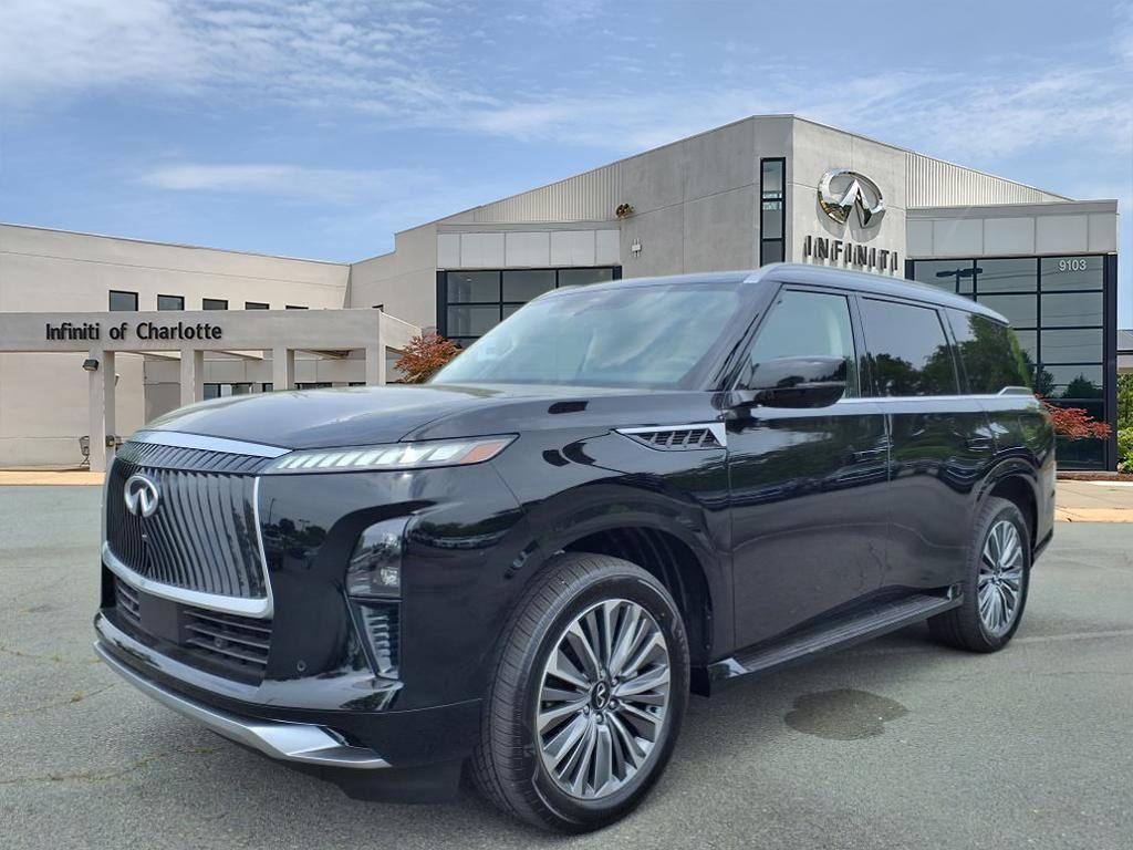 2025 INFINITI QX80 Luxe's photo